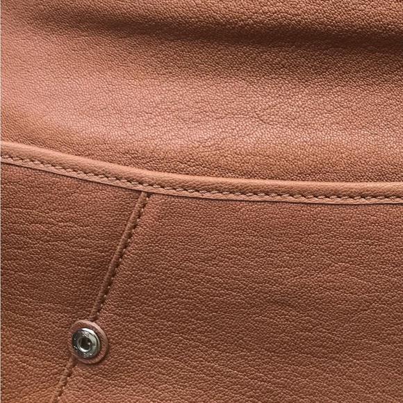 NWOT Michael Kors Leather Tan Case - Picture 9 of 14